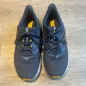 HOKA Arahi 5 Mens Running Shoes Sneakers in Ombré Blue Fog 1115010